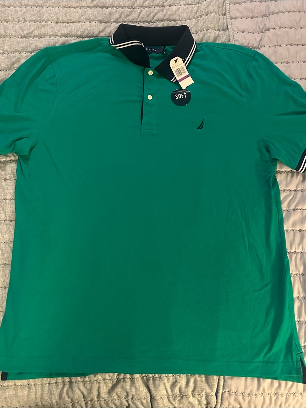 Nautica Men’s Emerald Green Polo with Navy Trim